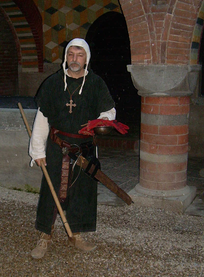 Maestro Marco Andreoli in vestimenta Medievale